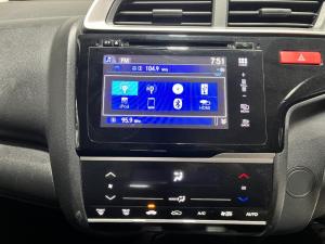 Honda Jazz 1.5 Dynamic auto - Image 16