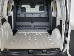 Volkswagen Caddy Cargo 2.0TDI panel van - Image 9