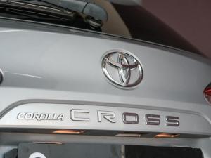 Toyota Corolla Cross 1.8 Xi - Image 8