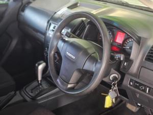 Isuzu D-Max 250 double cab Hi-Ride auto - Image 12