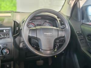 Isuzu D-Max 250 double cab Hi-Ride auto - Image 14