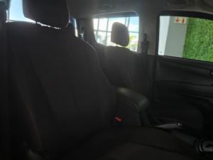 Isuzu D-Max 250 double cab Hi-Ride auto - Image 8