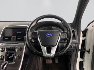 Volvo XC60 D5 Geartronic Elite AWD - Image 9