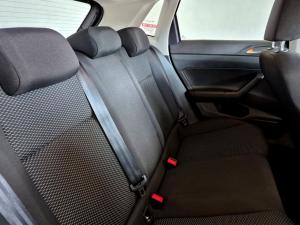 Volkswagen Polo hatch 1.0TSI - Image 10