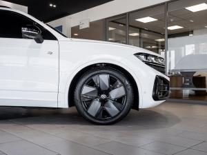 Volkswagen Touareg V6 TDI R-Line - Image 14