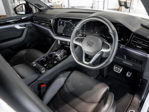 Volkswagen Touareg V6 TDI R-Line - Image 17