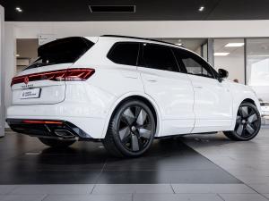 Volkswagen Touareg V6 TDI R-Line - Image 8