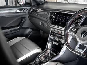 Volkswagen T-Roc 2.0TSI 140kW 4Motion R-Line - Image 18