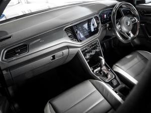 Volkswagen T-Roc 2.0TSI 140kW 4Motion R-Line - Image 24