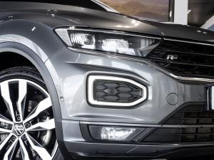 Volkswagen T-Roc 2.0TSI 140kW 4Motion R-Line - Image 3