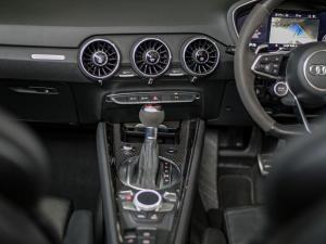 Audi TT TT RS roadster quattro - Image 15