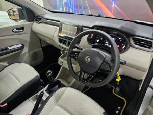 Renault Triber 1.0 Techno - Image 4