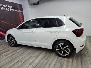 Volkswagen Polo hatch 1.0TSI Life manual - Image 11