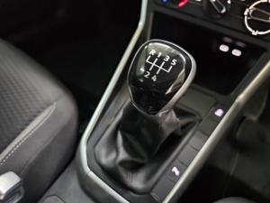 Volkswagen Polo hatch 1.0TSI Life manual - Image 8