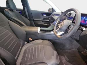Mercedes-Benz C-Class C220d AMG Line - Image 13