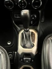 Jeep Renegade 1.4L T 4x4 Limited - Image 14