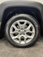 Jeep Renegade 1.4L T 4x4 Limited - Image 19