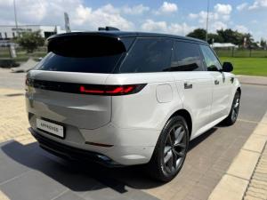 Land Rover Range Rover Sport D350 Dynamic HSE - Image 12