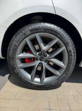Land Rover Range Rover Sport D350 Dynamic HSE - Image 8