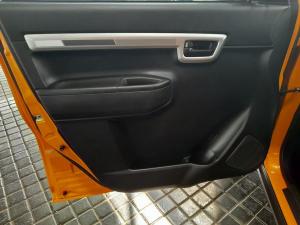 Suzuki S-Presso 1.0 S-Edition manual - Image 13