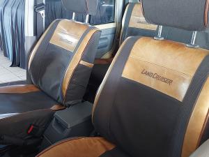 Toyota Land Cruiser 79 4.5D-4D V8 double cab LX - Image 11