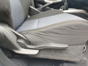 Toyota Starlet 1.4 Xi - Image 19