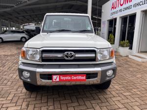 Toyota Land Cruiser 79 4.2D single cab - Image 4