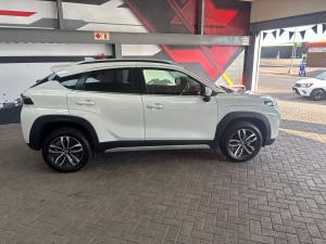 Toyota Starlet Cross 1.5 XR auto - Image 3