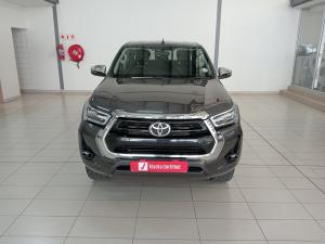 Toyota Hilux 2.8GD-6 double cab Raider auto - Image 4