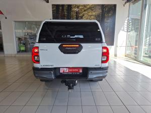Toyota Hilux 2.8GD-6 double cab 4x4 Legend auto - Image 5