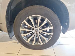 Toyota Land Cruiser Prado 2.8GD VX - Image 15