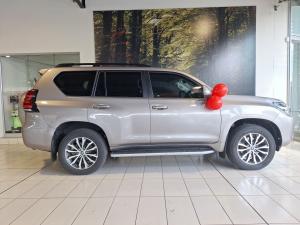 Toyota Land Cruiser Prado 2.8GD VX - Image 3