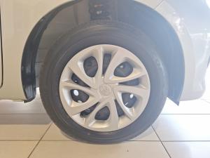 Toyota Vitz 1.0 - Image 15