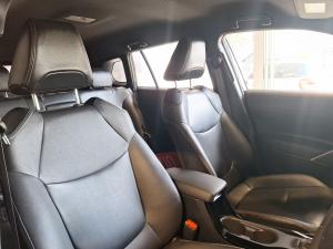 Toyota Corolla Cross 1.8 XR - Image 12