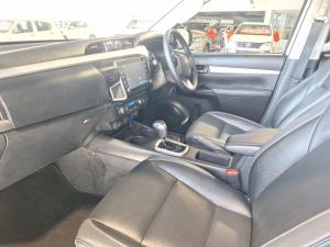 Toyota Hilux 2.8GD-6 double cab Raider auto - Image 7