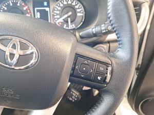Toyota Hilux 2.8GD-6 double cab Raider auto - Image 10