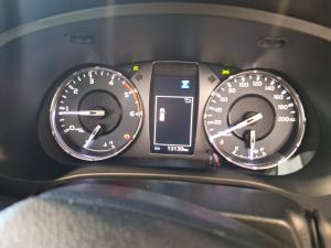 Toyota Hilux 2.8GD-6 double cab Raider auto - Image 11