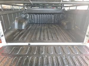 Toyota Hilux 2.8GD-6 double cab Raider auto - Image 14