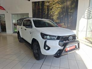 Toyota Hilux 2.8GD-6 double cab Raider auto - Image 1