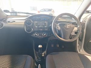 Toyota Etios Cross 1.5 Xs - Image 6