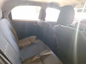 Toyota Etios Cross 1.5 Xs - Image 13