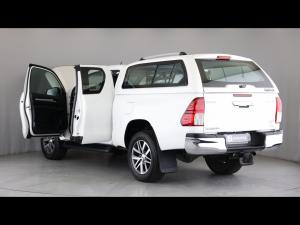 Toyota Hilux 2.8GD-6 Xtra cab 4x4 Raider auto - Image 25