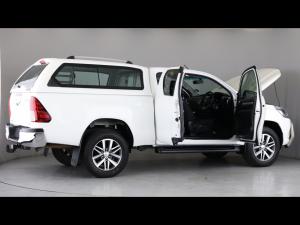 Toyota Hilux 2.8GD-6 Xtra cab 4x4 Raider auto - Image 31