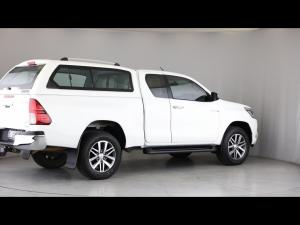Toyota Hilux 2.8GD-6 Xtra cab 4x4 Raider auto - Image 2