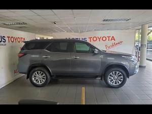 Toyota Fortuner 2.8GD-6 4x4 VX - Image 3