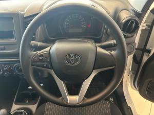Toyota Vitz 1.0 - Image 8