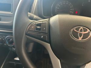 Toyota Vitz 1.0 - Image 9