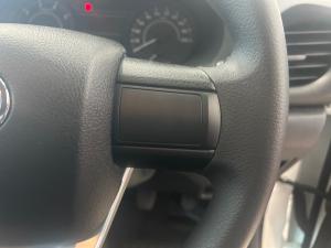 Toyota Hilux 2.4GD-6 double cab 4x4 SR - Image 10