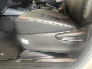 Toyota Hilux 2.4GD-6 double cab 4x4 SR - Image 16