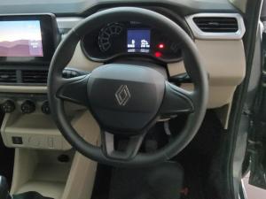 Renault Triber 1.0 Evolution - Image 8